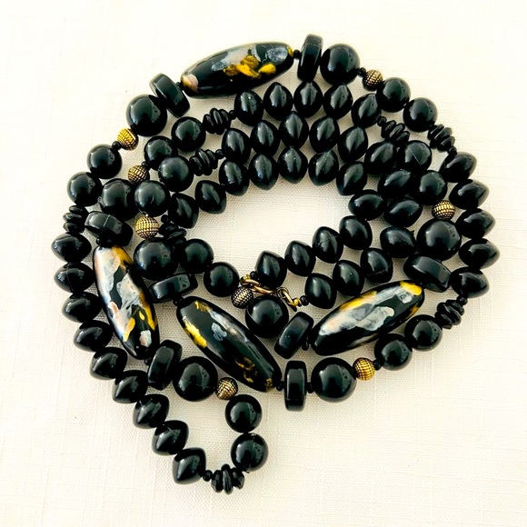 Necklace~Wooden Painted / Host Pick - Picture 10 of 10